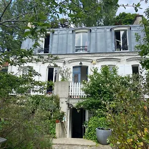 Le Grand Maulnes Paris