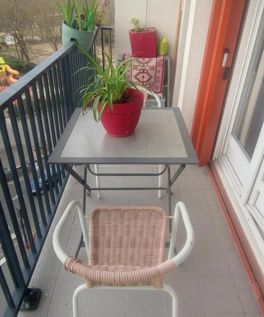 Homestay Eiffel Horizon - Grand Espace Familial Au Pied Du Metro Paris France